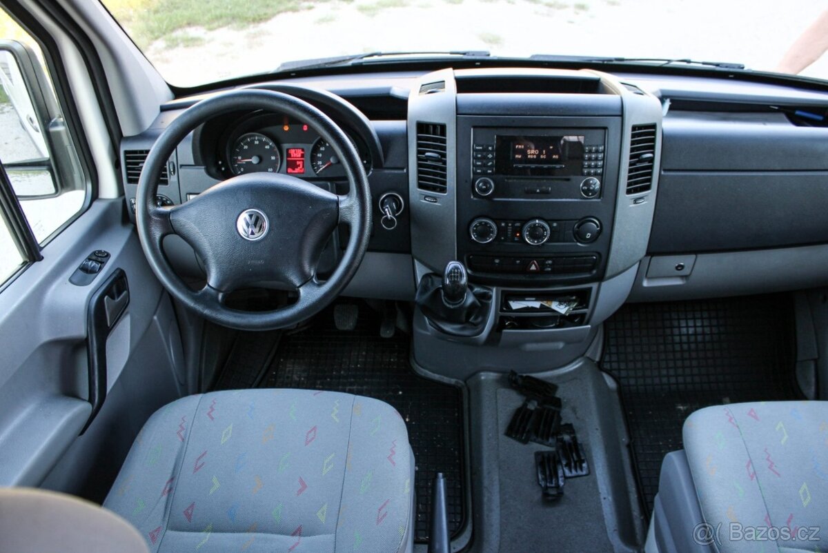 Volkswagen Crafter 2.5 TDI 9 MIEST - 8