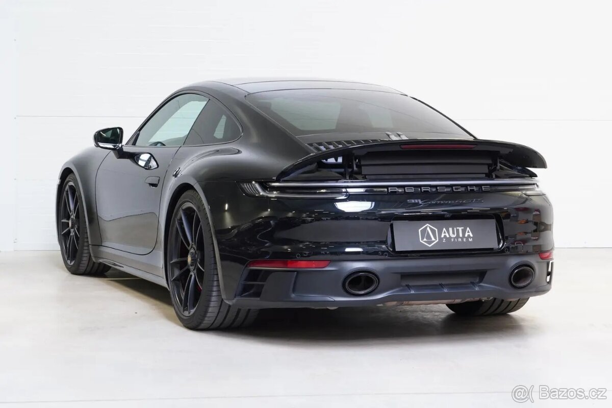 Porsche 911, Carrera 4 GTS - 8