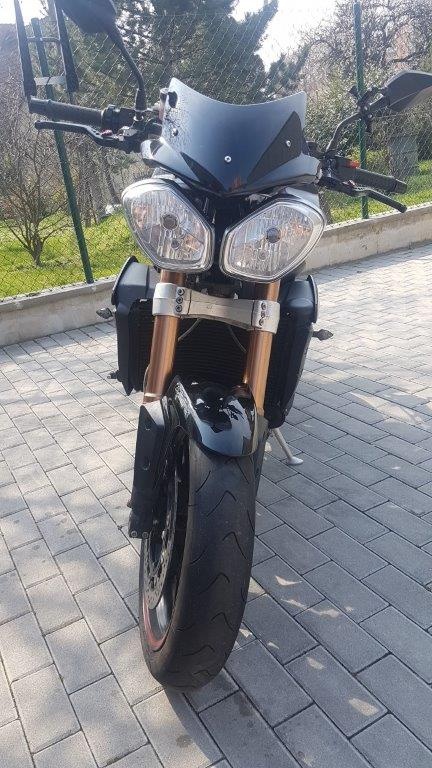 Triumph Speed Triple 1050, r.v. 2012 - SLEVA - 8