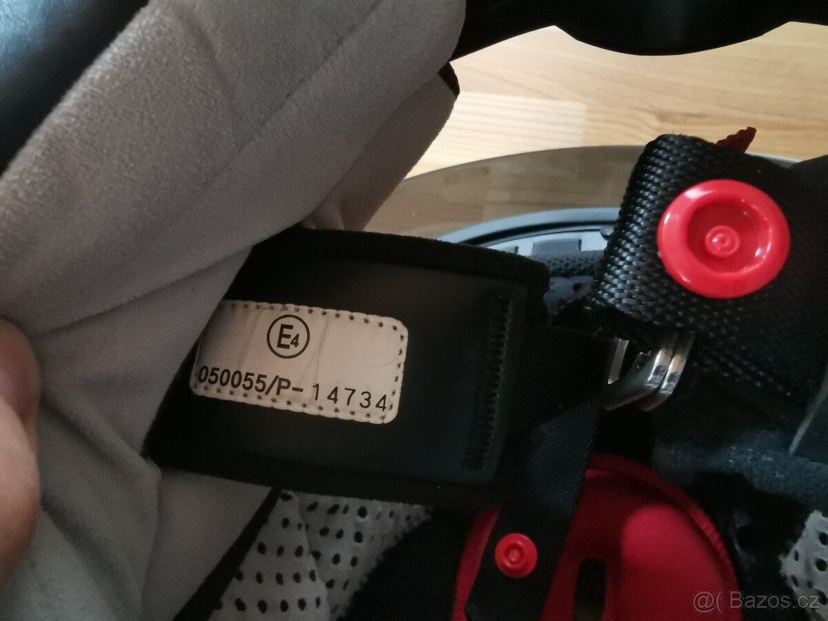 Moto helma KBC - 8