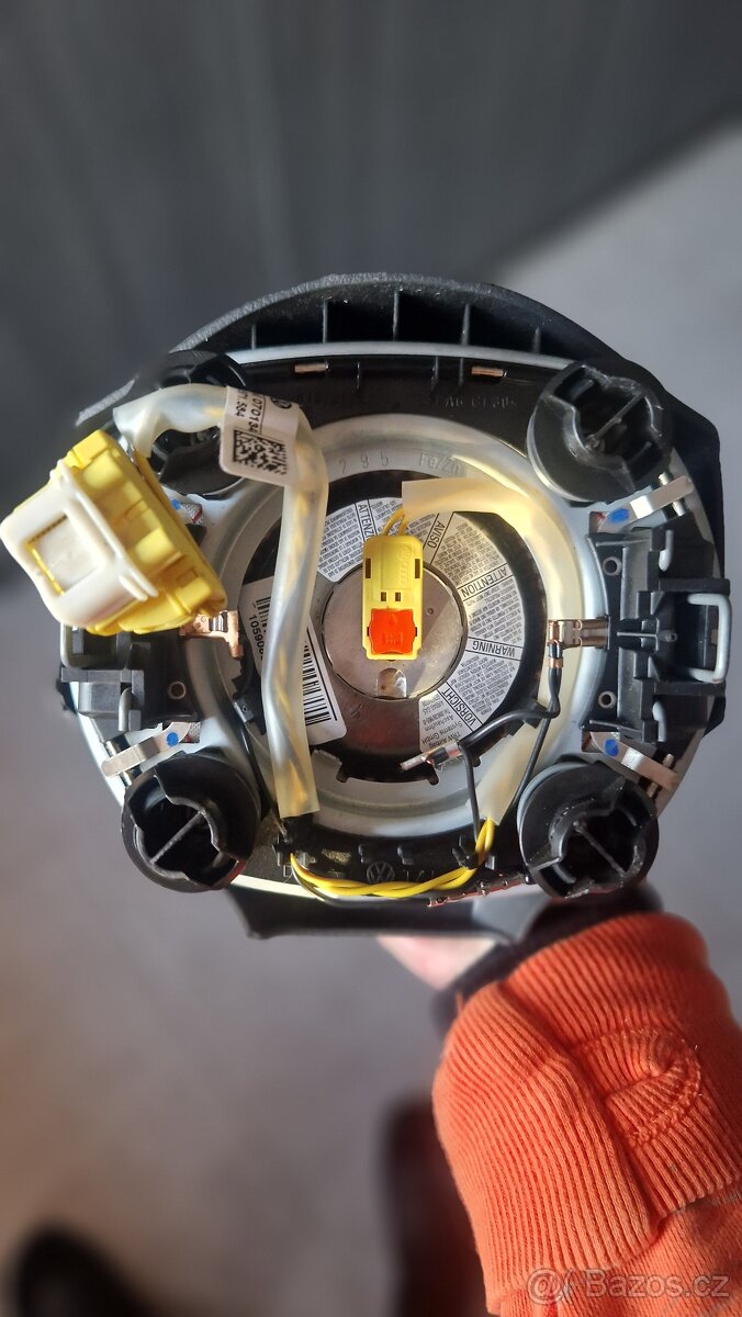 VW Golf VI. HB krátký - úplně nový orig nárazník v original - 8