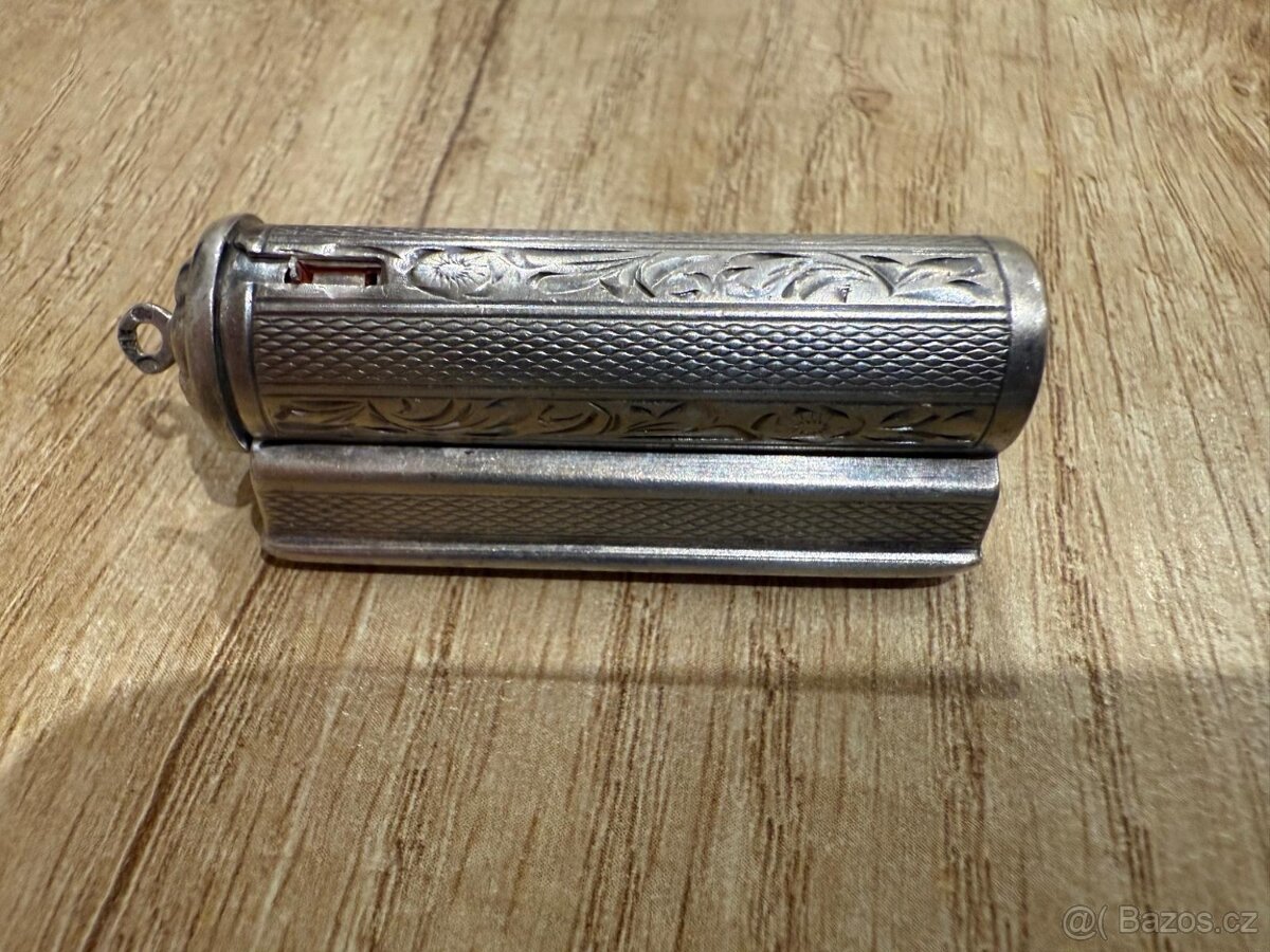 Starožitná stříbrná rtěnka se zrcátkem, punc - 8