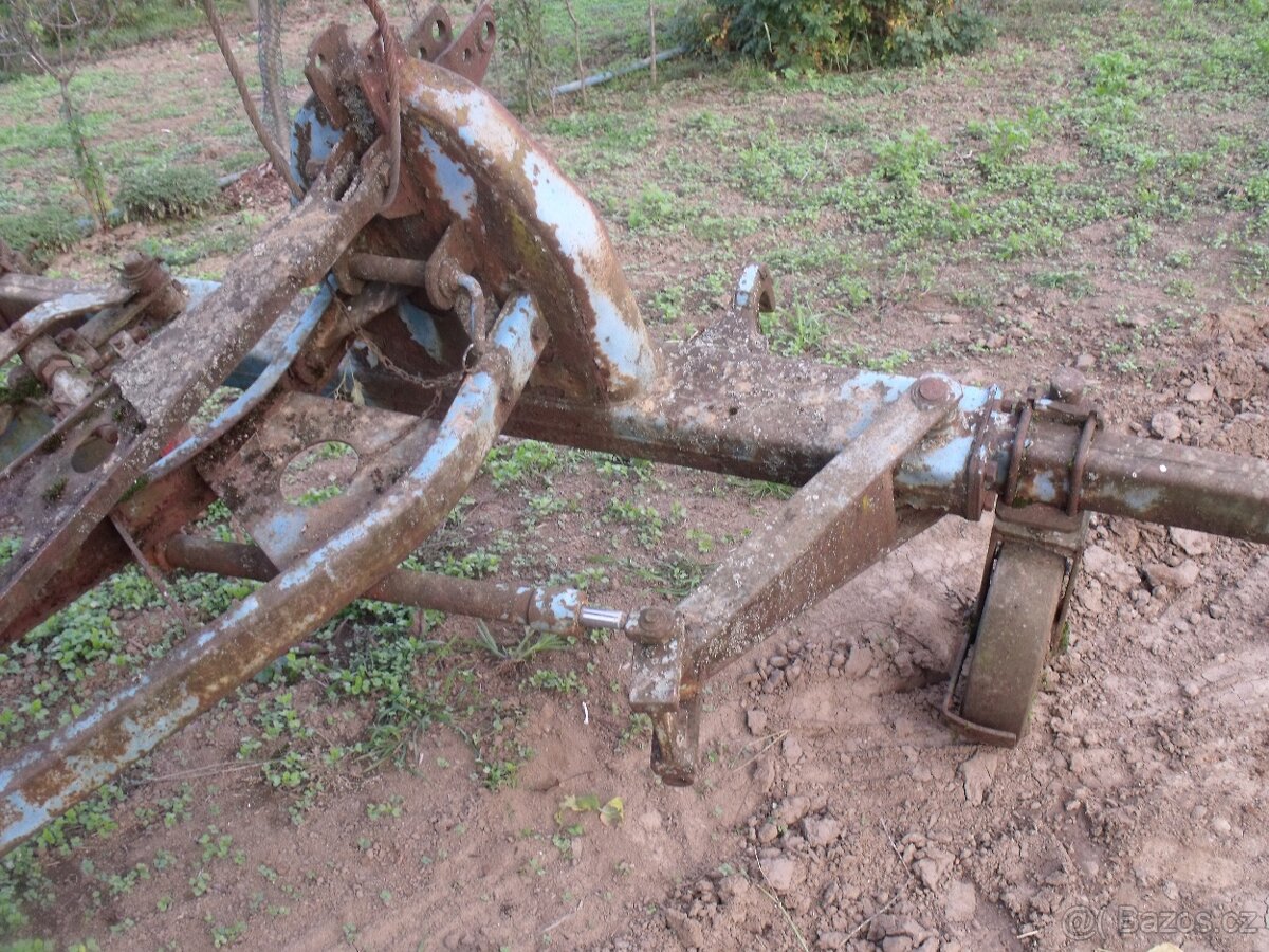 Plečka NDR typ FORTSCHRITT P 437 - 8