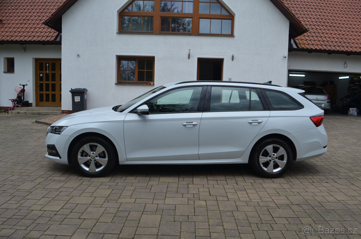 PRODÁM ŠKODA OCTAVIA COMBI IV 2.0TDI 150PS DSG 2022 - 8
