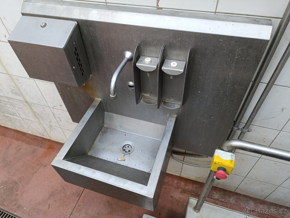 Nerezové stroje na zpracování masa - masovýroba - 8