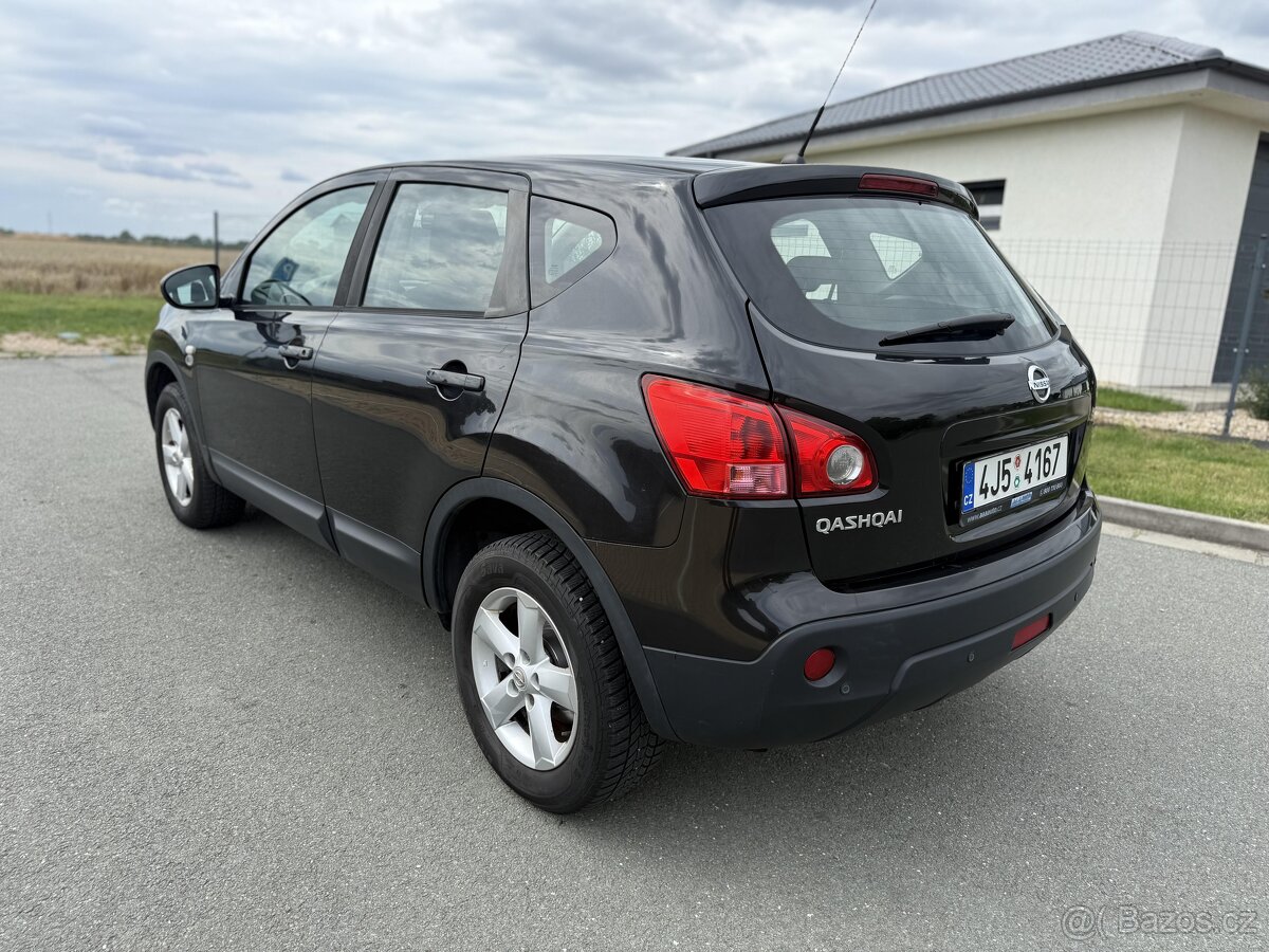Nissan Qashqai 2.0 104kW rv.08 Najeto 239TKM - 8