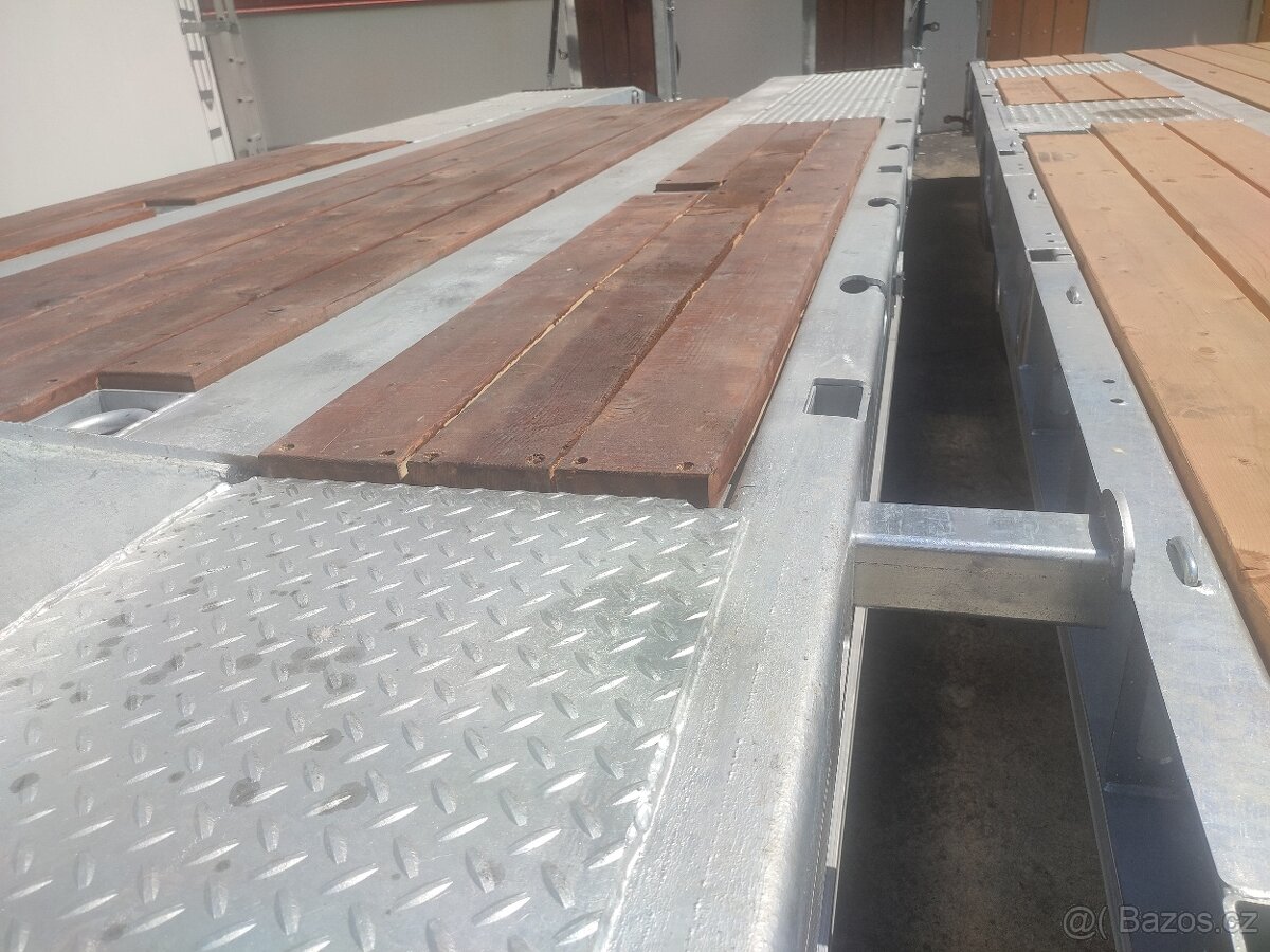 SLEVA přepravník strojů podvalník vlek točnicový - 8