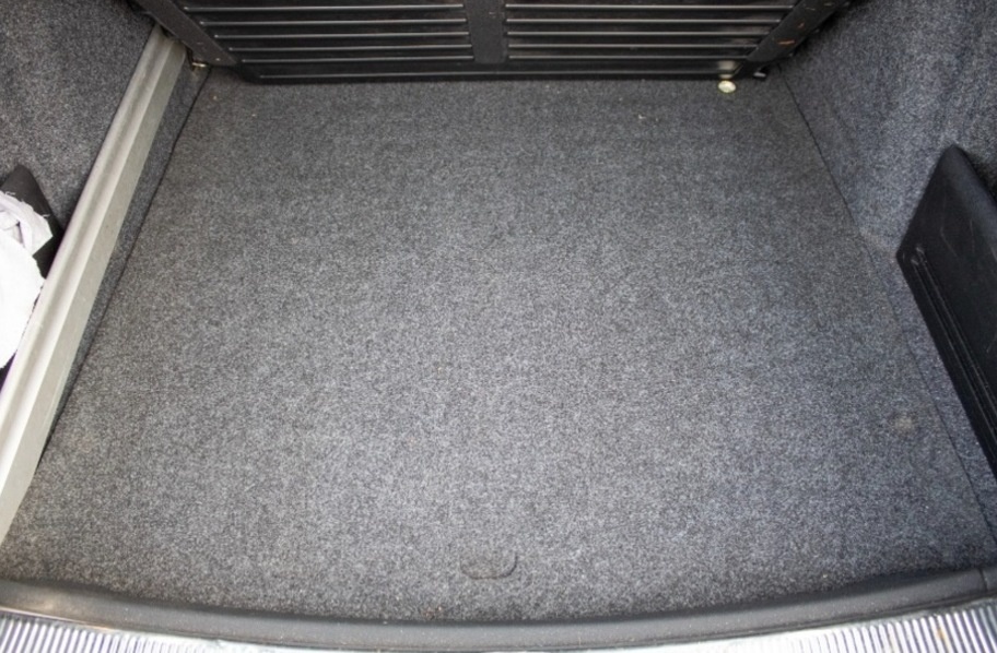 ŠKODA SUPERB 2.0 TDI DSG - 8