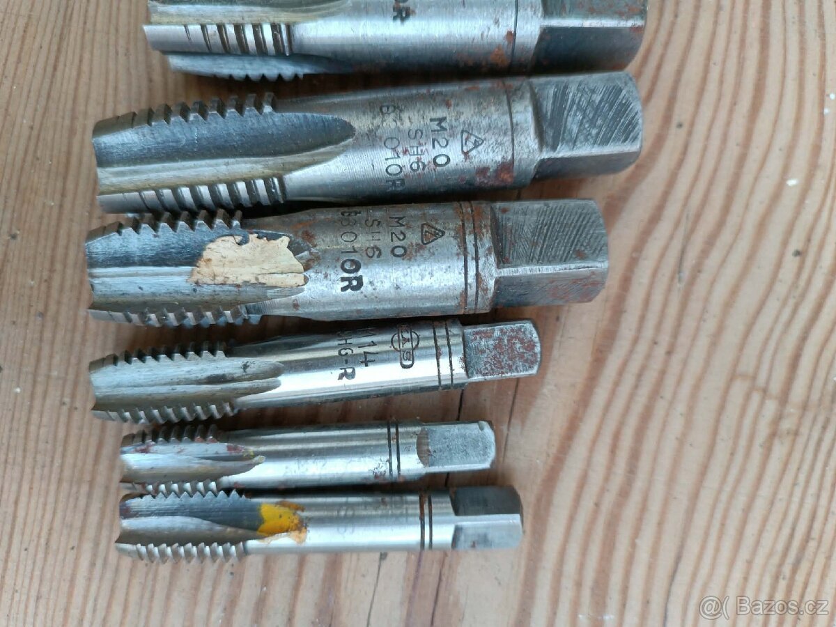 větší závitníky - 8