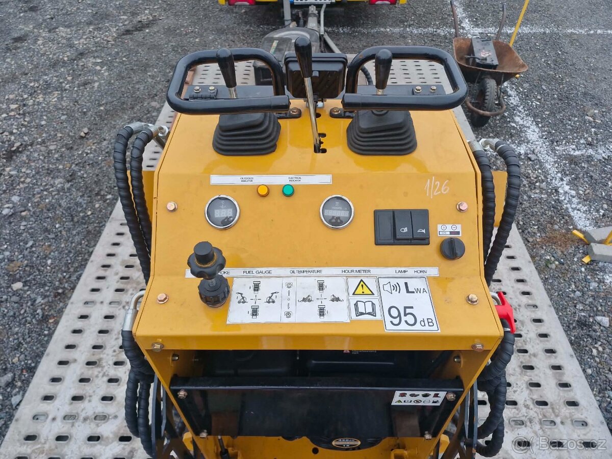 MINI NAKLADAČ LRT 360 - 8