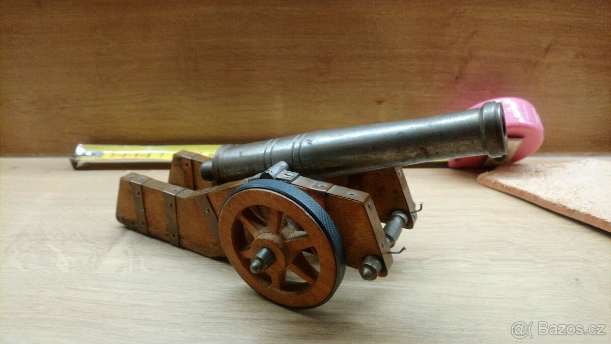 Model děla - 8