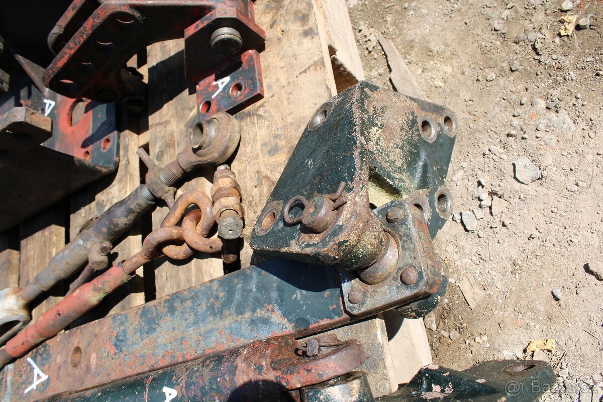 Zetor 7211 ramena konzole trn agrohák držák 3. bod - 8