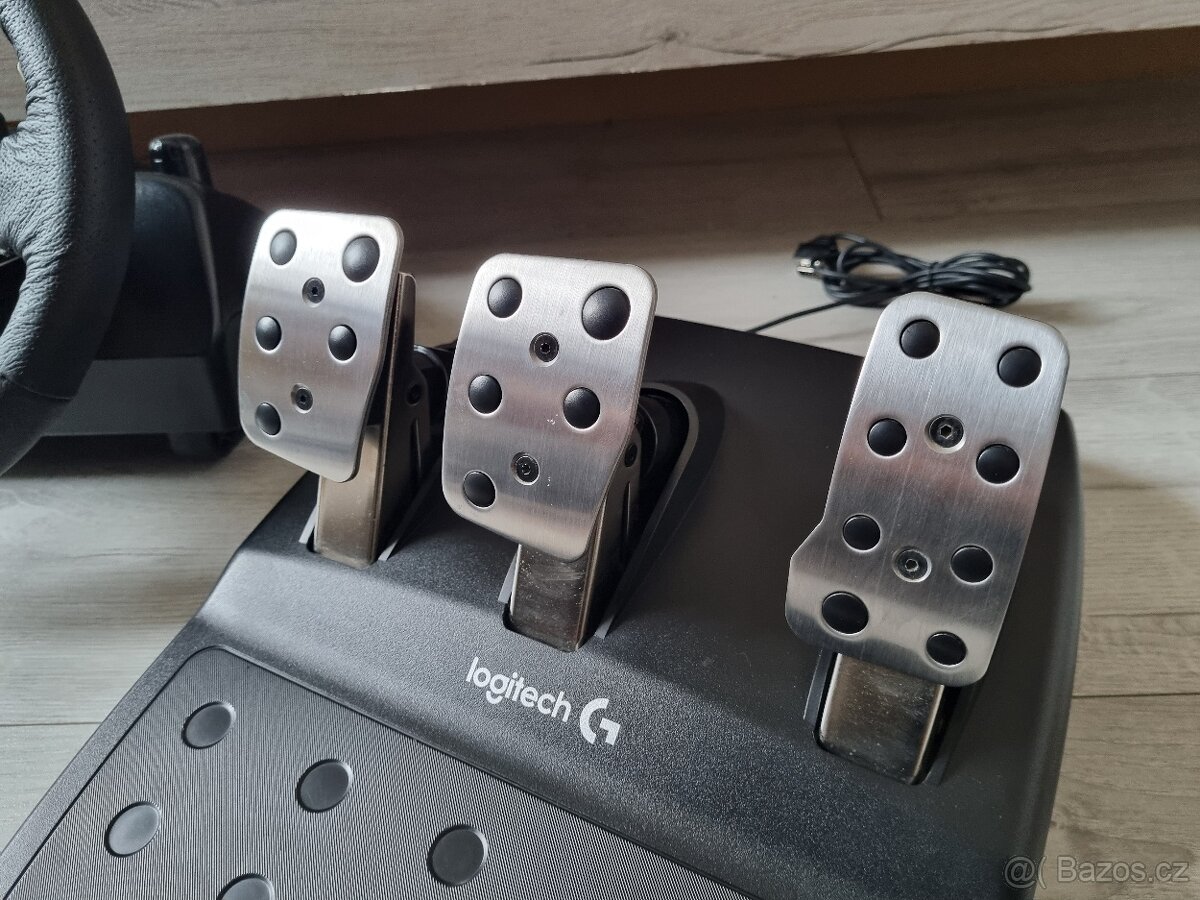 Herní volant Logitech G29 Force Feedback, dobrý stav - 8