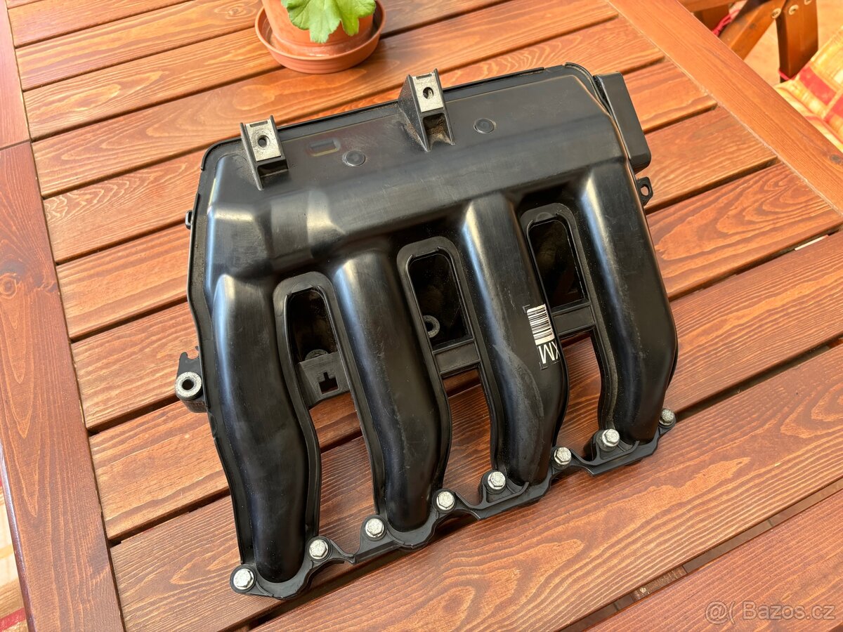 Komplet sání s výřivými klapkami - BMW E91 motor M47 - 8