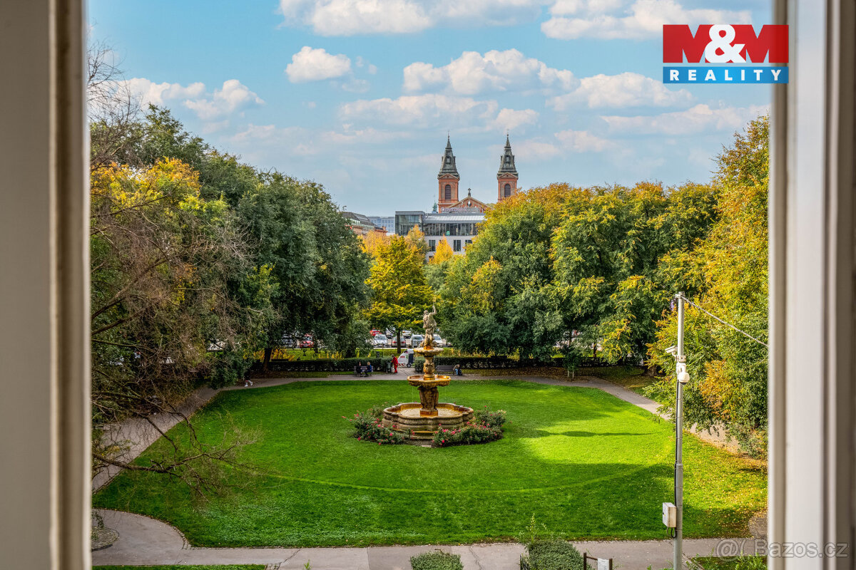 Prodej bytu 4+1, 141 m², Praha - Smíchov, ul. Zborovská - 8