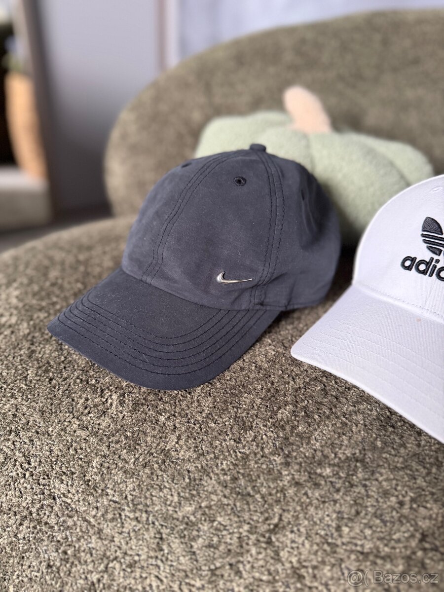 4x panské kšiltovky Calvin Klein, Adidas, Nike - 8