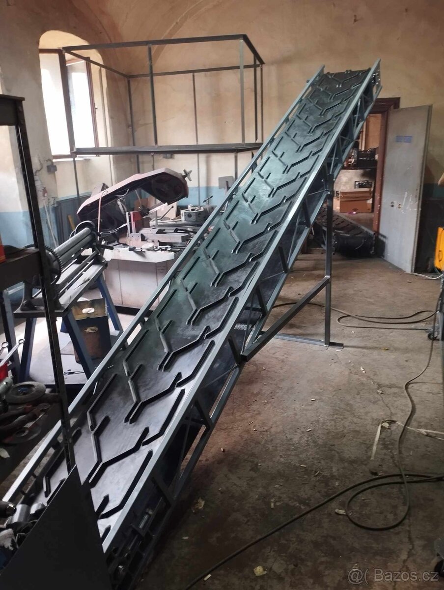 Pásový a šnekovy dopravnik - 8