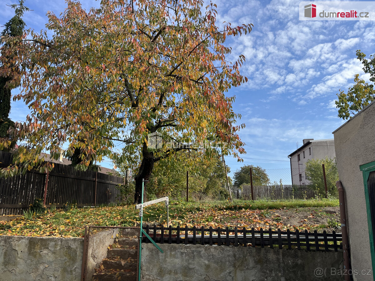 Prodej menšího RD, 2+1, Žižice - 8