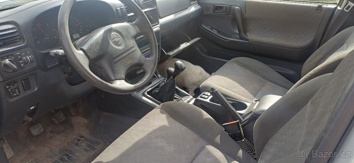 Opel frontera 2.2dti 88kw - 8