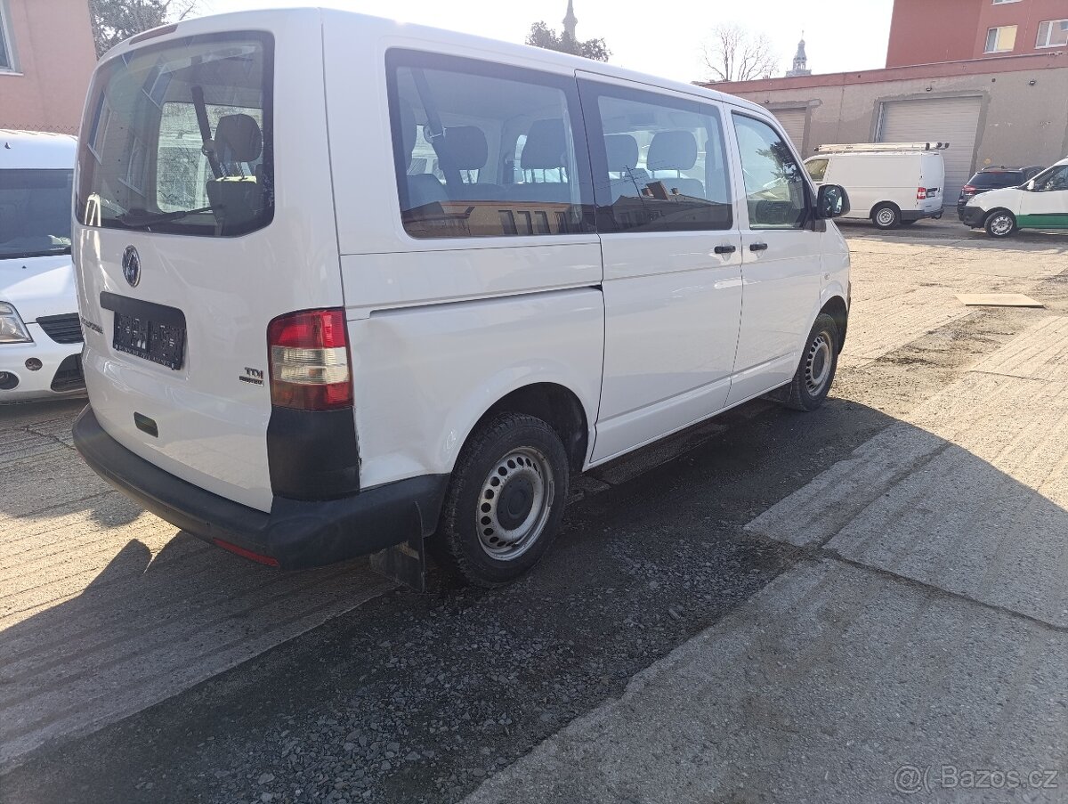 Volkswagen Transporter T5 4x4 9mist - 8