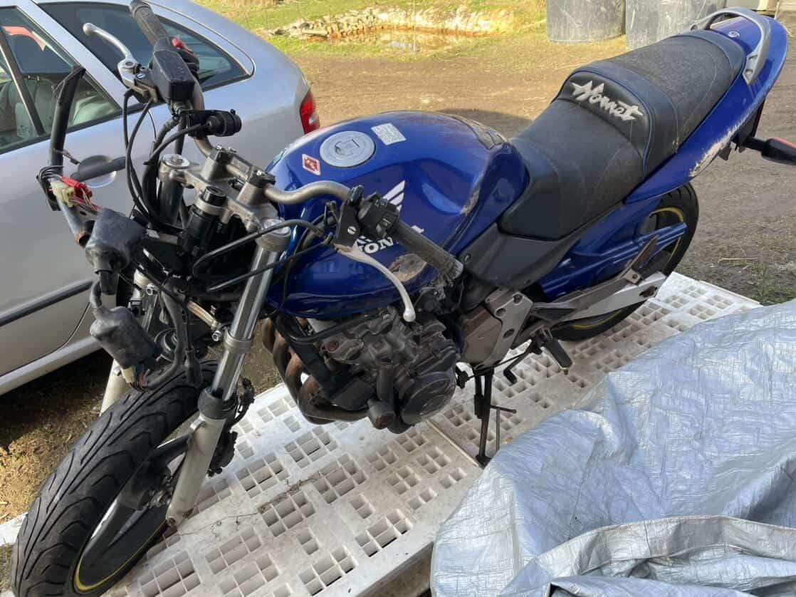 Honda hornet600s - 8
