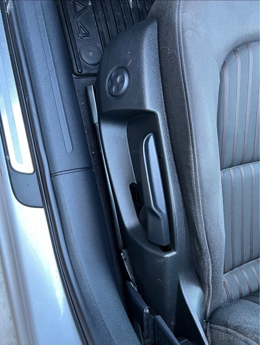 Audi A4 2,7 V6 tdi 2009 kombi automat - 8