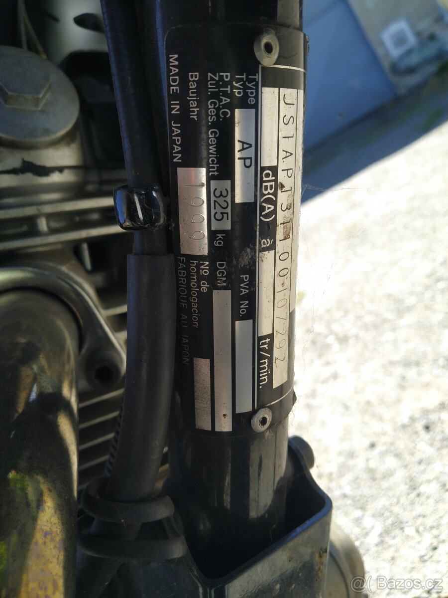 Suzuki Marauder 125 - 8