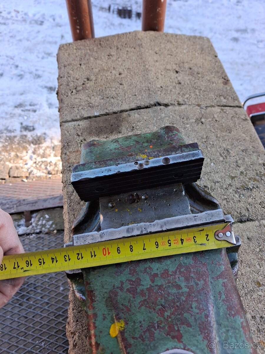 Sverak strojni stredni velikost,kvalitni 3000kc - 8