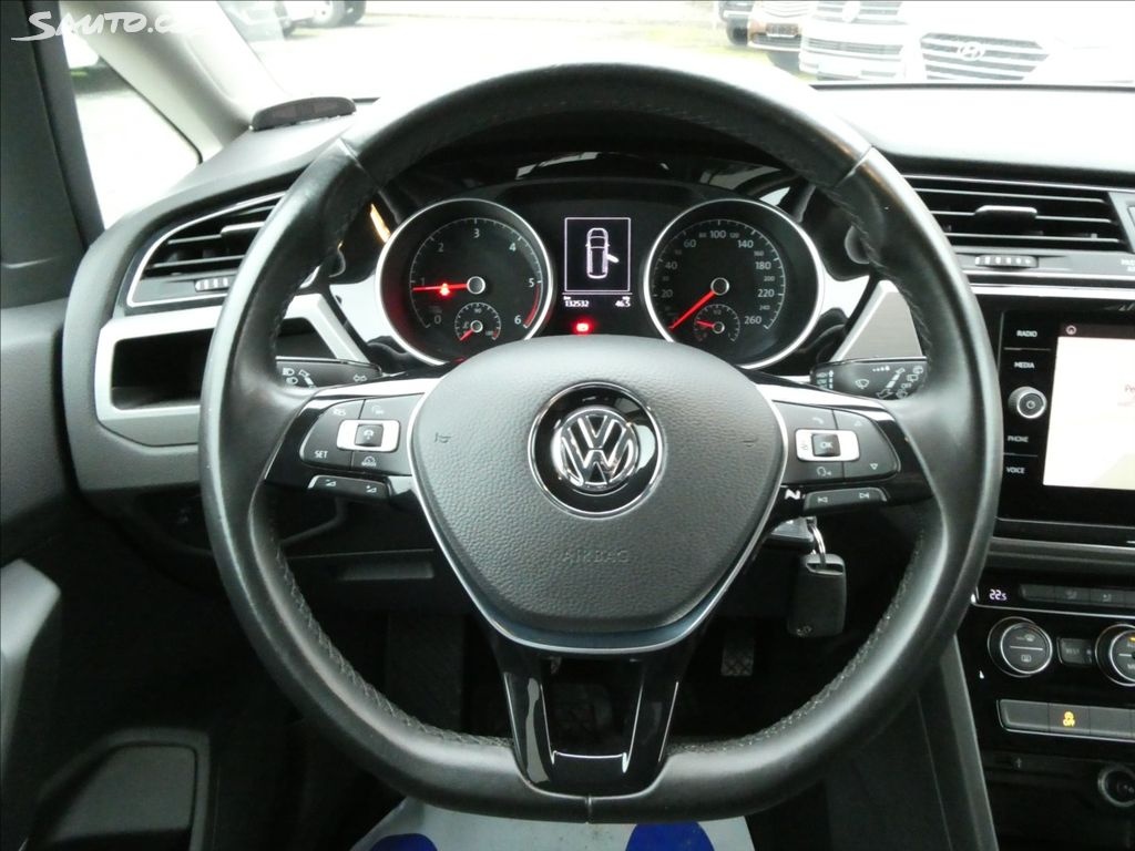 Wv touran,2.0tdi,110kw,2018,klima,alu 18palcu,navi,pekny - 8