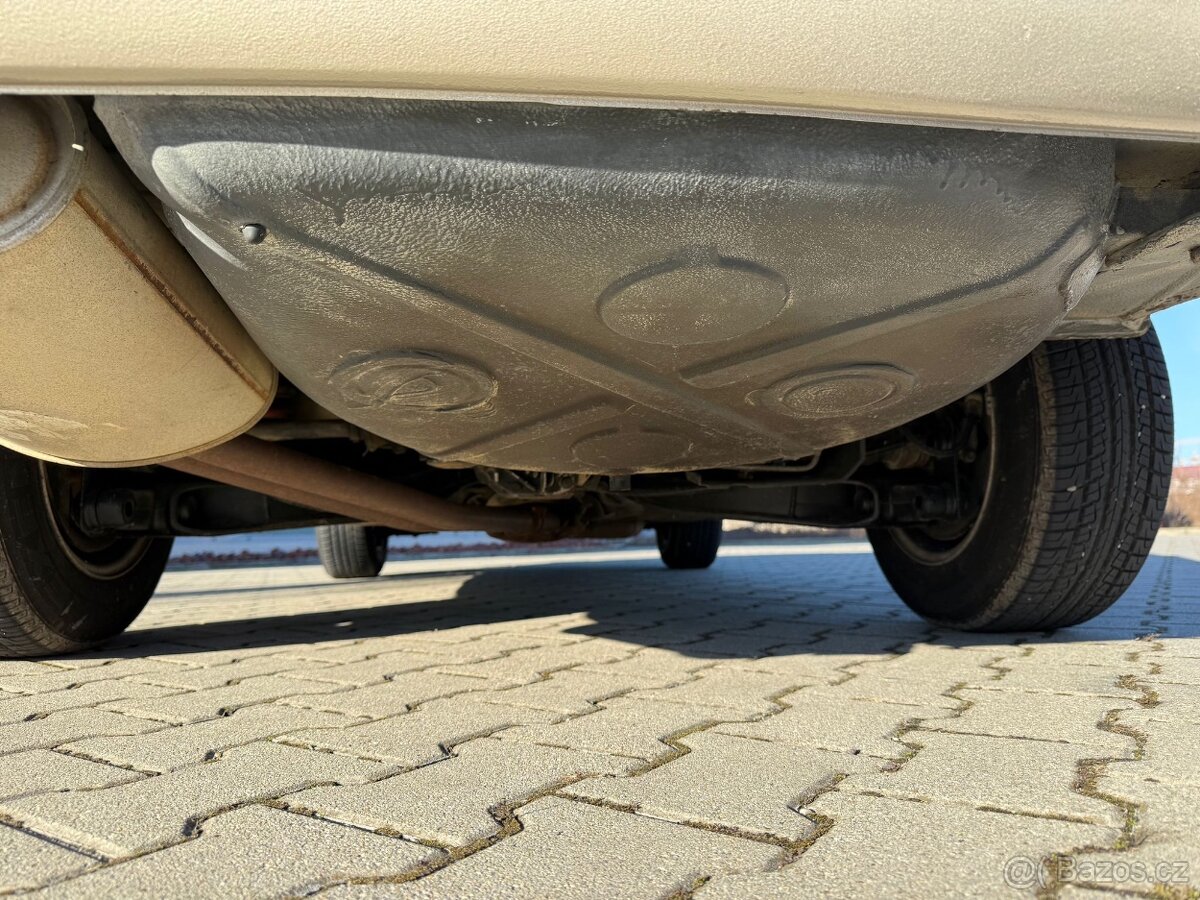 Mercedes Sl560 R107 cabriolet - 8