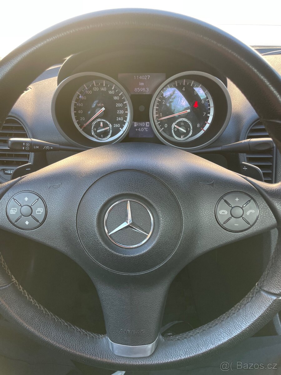 Mercedes-Benz SLK 350 - 8