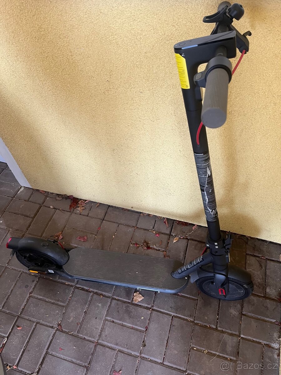 Elektronická koloběžka Xiaomi Electric Scooter 4 EU - 8