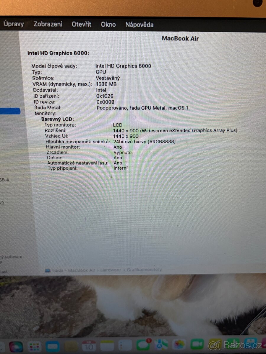 MacBook Air 13” (2017) – Intel i5 / 8 GB RAM / 256 GB SSD – - 8