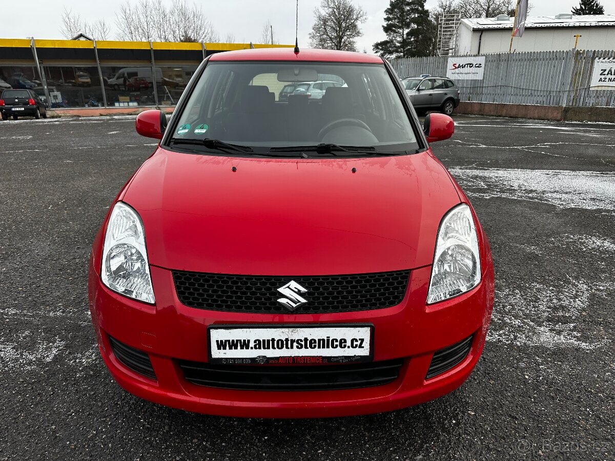 SUZUKI SWIFT 1,3i - KLIMA - NOVÁ STK - MÁLO KM-UDRŽOVANÝ VŮZ - 8