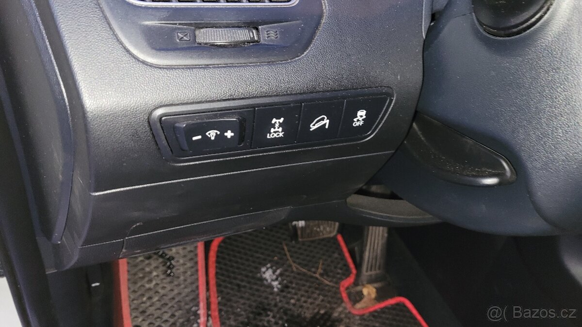 Hyundai IX35 2,0CRDi 135kW 4x4 automat - 8