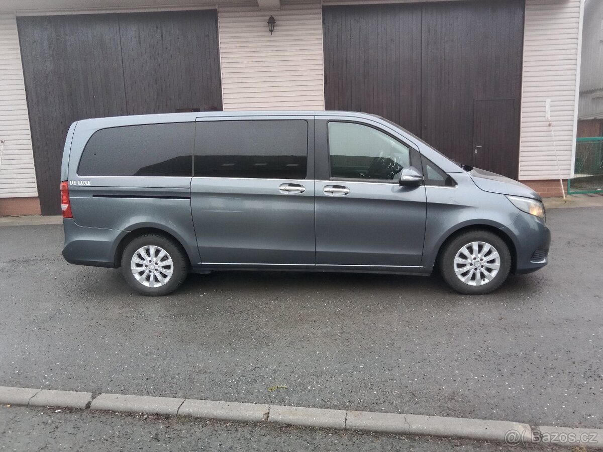 Mercedes Benz V 220 - 8