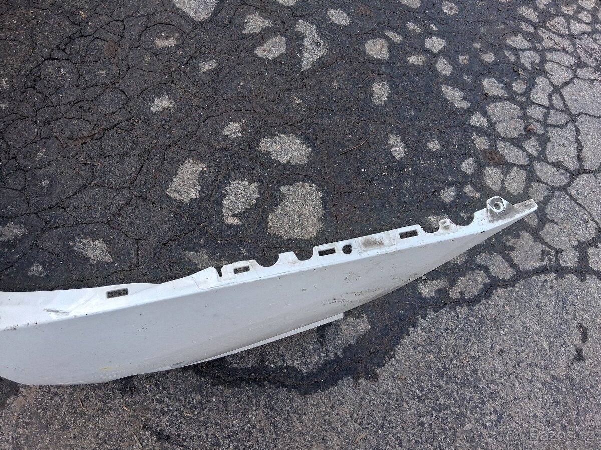 Renault laguna 3 predni naraznik - 8