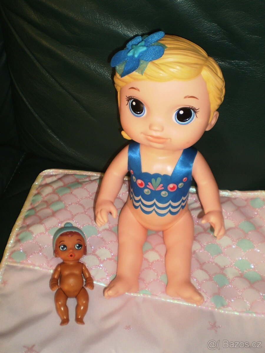 Tři panenky různé velikosti - 8