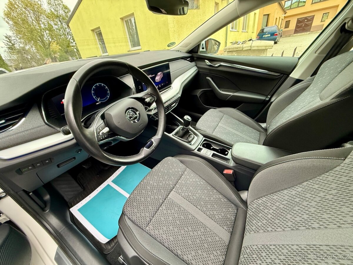 ŠKODA OCTAVIA IV 2,0TDi 110kW STYLE ACC VYHŘ.OKNO TAŽNÉ - - 8