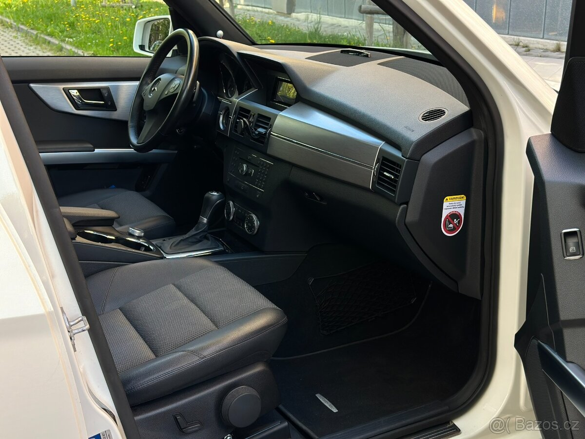 Prodám Mercedes Benz GLK 320CDI 4Matic - 8