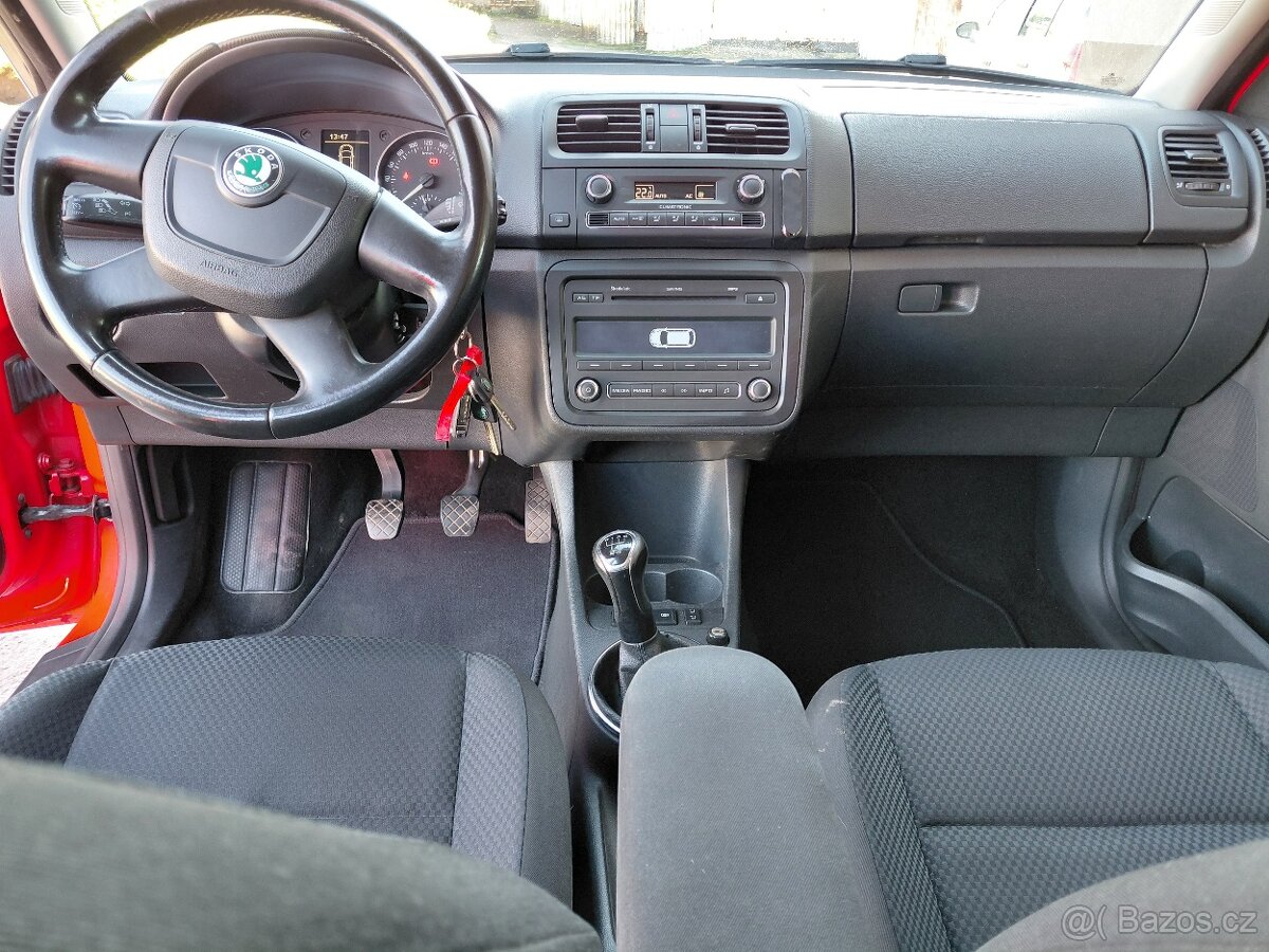 FABIA II 1.2TSi 63kW r.10 původ ČR, SOLIDNÍ- TOP CENA - 8