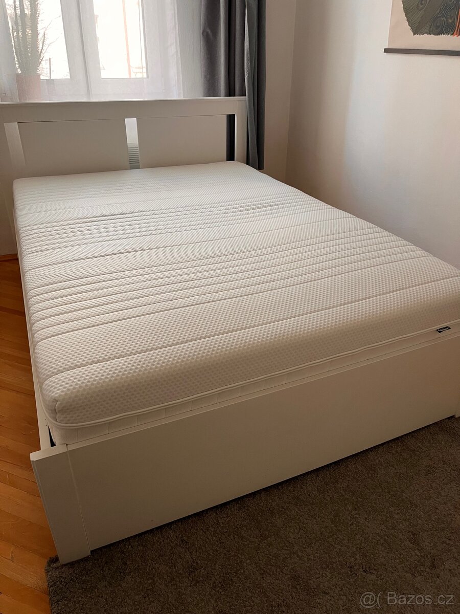 Postel s matrací - 8