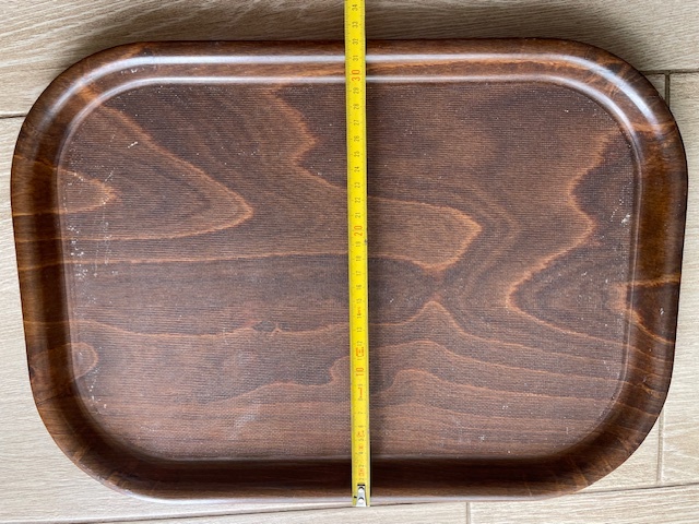 Talířky, tácy, příbory, stolky - 8