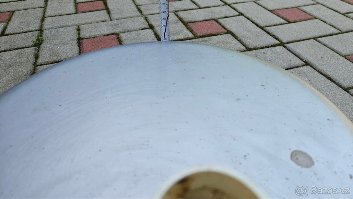 Kuchyňský kulatý nerez dřez, průměr 45 cm - 8