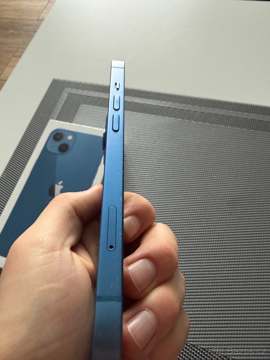 iPhone 13 blue 128 GB - 8
