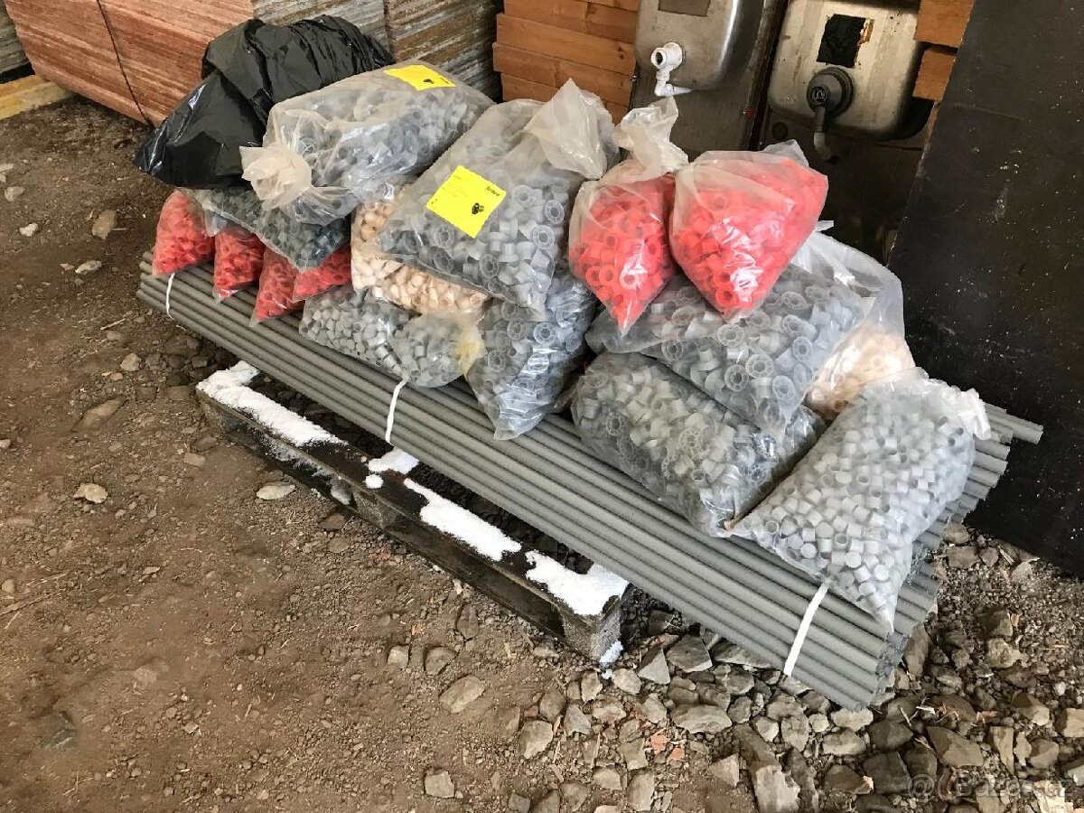 Stěnové bednění PORT (výborný stav) - 8