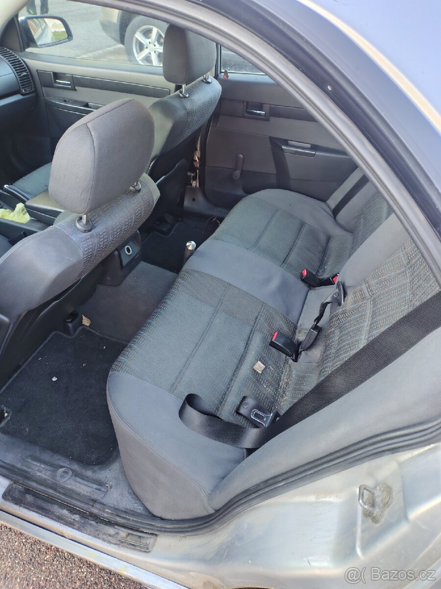 Opel Omega 2.5 td 96kw - 8