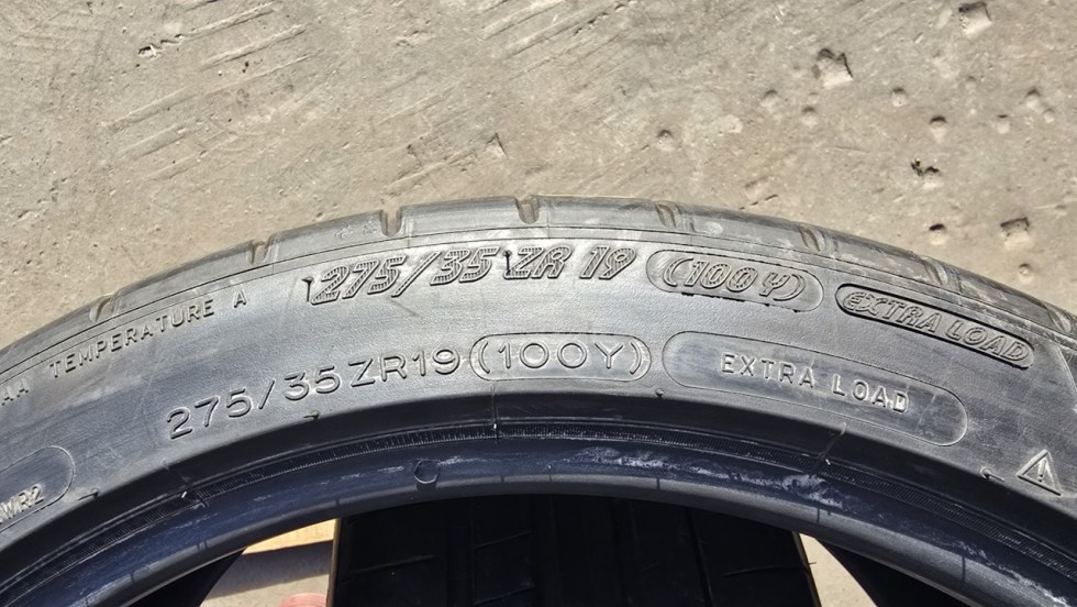 Letní pneu 275/35/19 Michelin - 8
