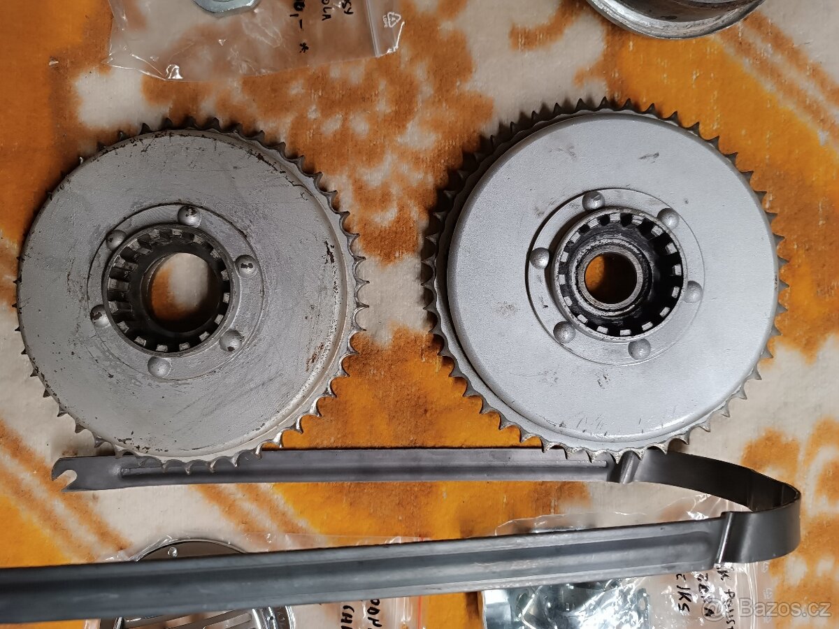 Jawa Pérák díly,rozeta,vicko, vzpěra,stojan - 8