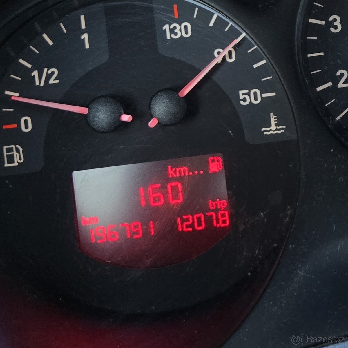 SEAT LEON 1,4 16v KLIMA, PARKSYSTEM, ALU , TEMPOMAT - 8